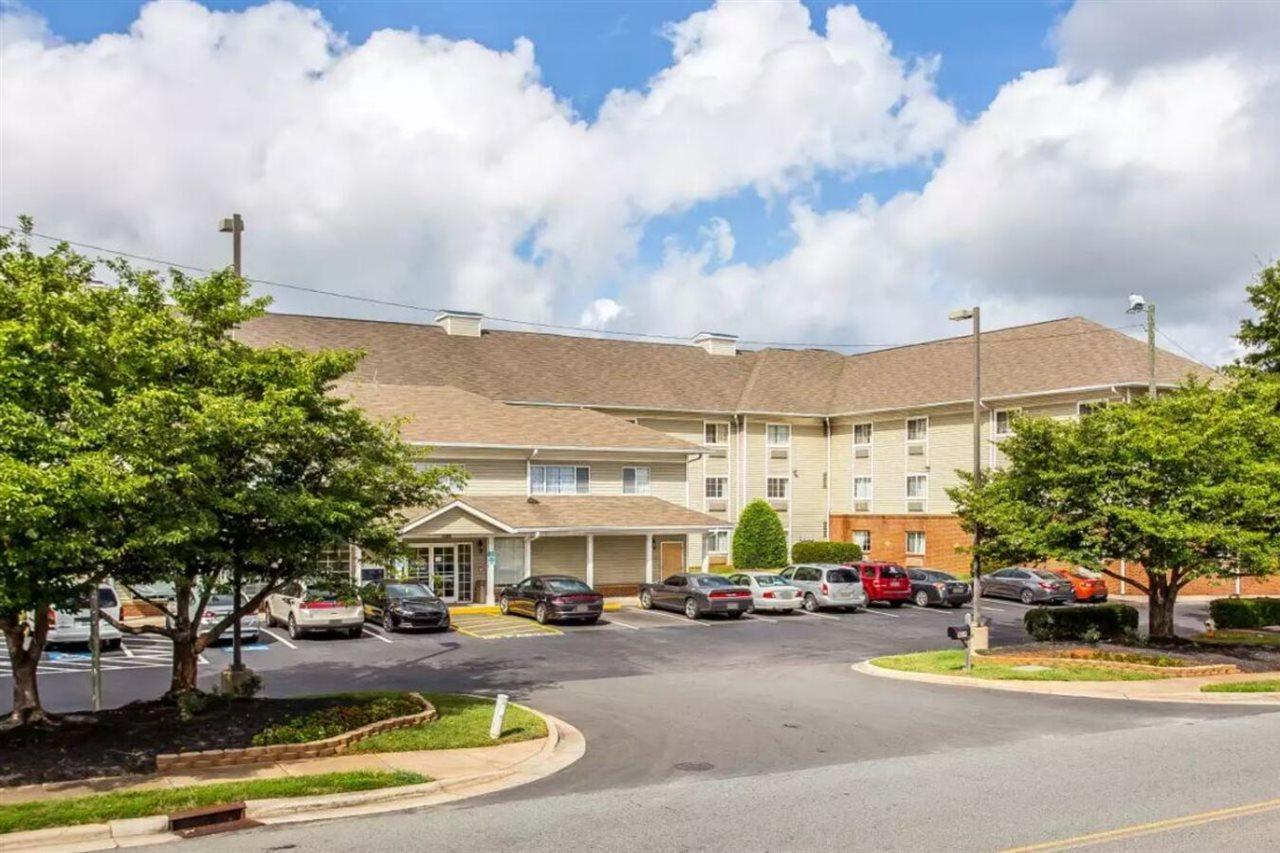 Suburban Studios Near University Of North Carolina-שרלוט מראה חיצוני תמונה
