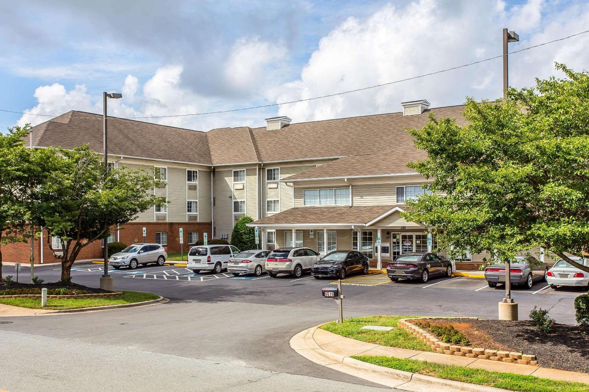 Suburban Studios Near University Of North Carolina-שרלוט מראה חיצוני תמונה